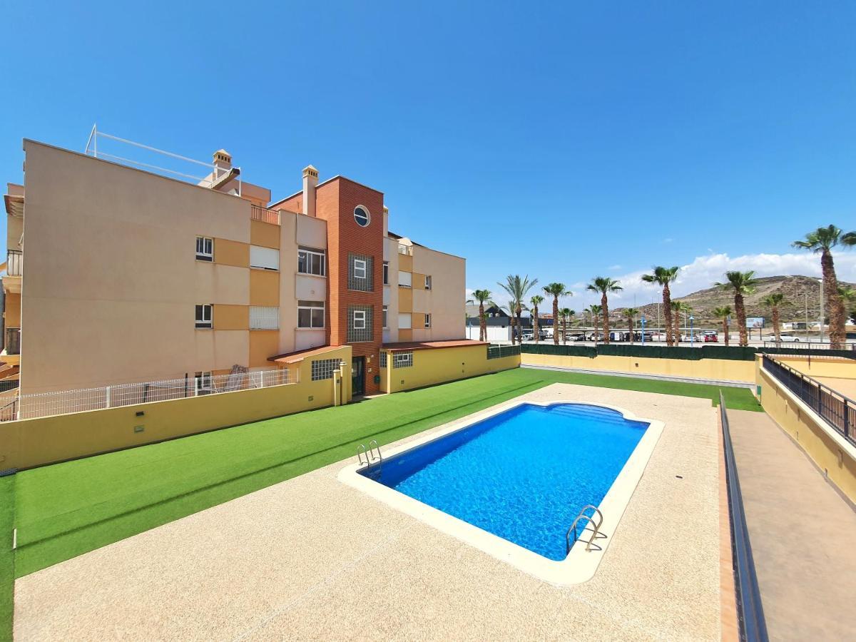 شقة Amplia Terraza Con Piscina, Garaje Y Aire Acondicionado - By Aloha Palma أغيلاس المظهر الخارجي الصورة