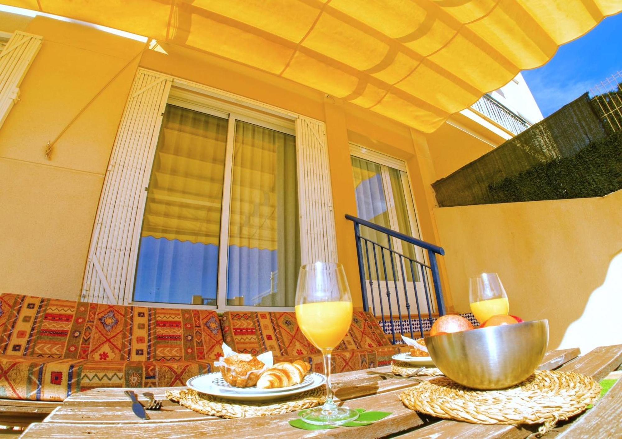 شقة Amplia Terraza Con Piscina, Garaje Y Aire Acondicionado - By Aloha Palma أغيلاس المظهر الخارجي الصورة